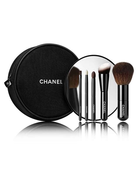 chanel mini brush set review|Chanel's Makeup Brush Set, Reviewed .